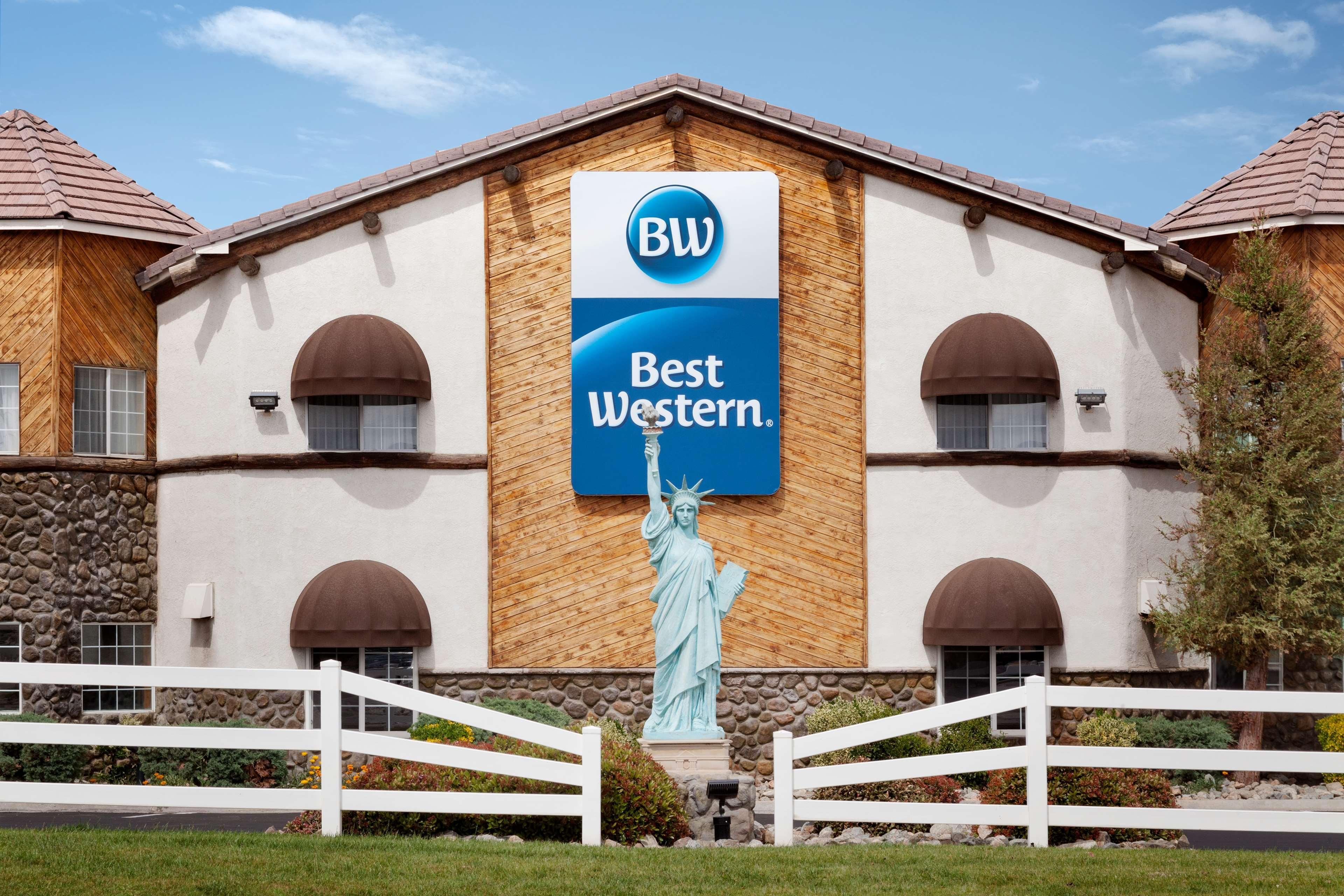 Best Western Liberty Inn Lebec Exterior photo